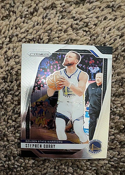 2024 Panini Prizm #134 Stephen Curry — front