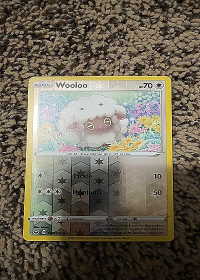 2020 Pokemon #153/202 Wooloo — front