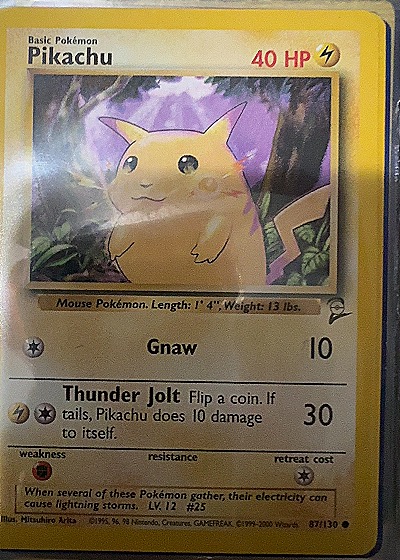 2000 Pokémon #87/130 Pikachu — front
