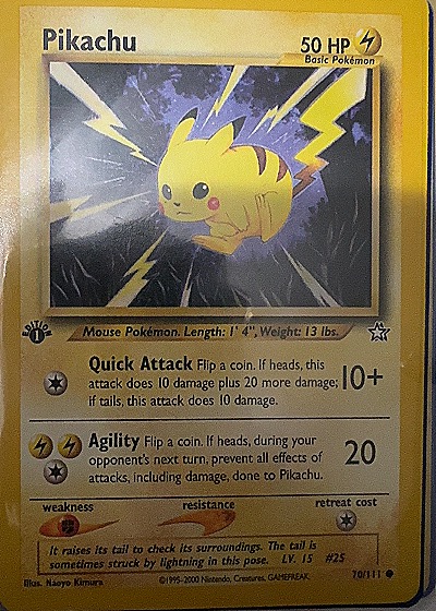 2000 Pokémon #70/111 Pikachu — front