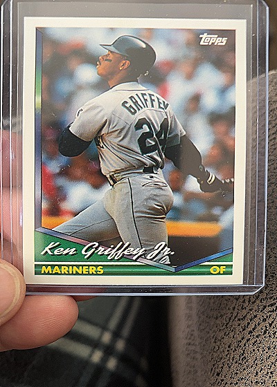 1994 Topps #400 Ken Griffey Jr. — front