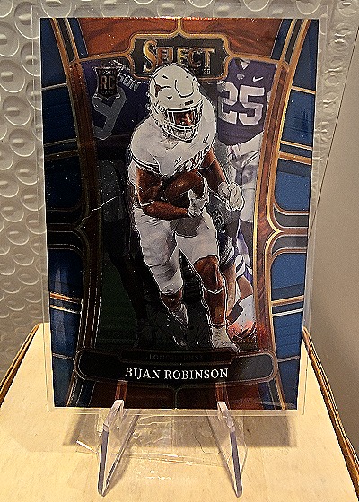 2023 Panini Select #9 Bijan Robinson — front