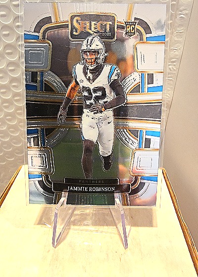 2023 Panini Select #15 Jammie Robinson — front