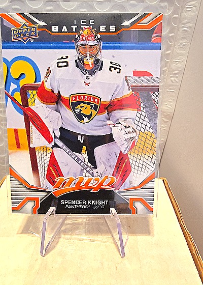 2022 Upper Deck #66 Spencer Knight — front