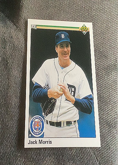 1990 Upper Deck #573 Jack Morris — front