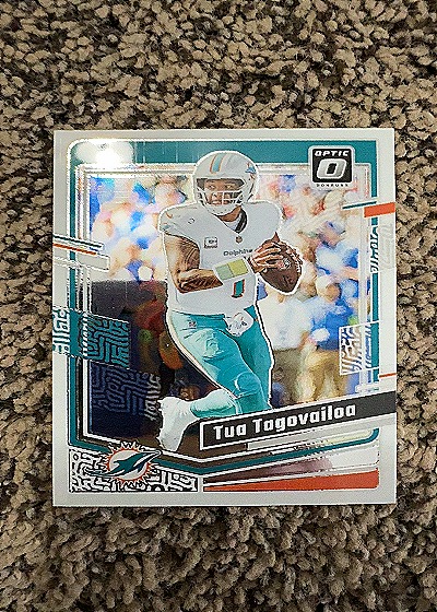 2023 Panini Donruss Optic #118 Tua Tagovailoa — front