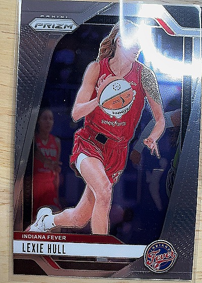 2024 Panini Prizm #16 Lexie Hull — front