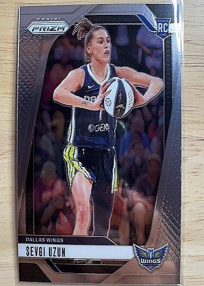 2024 Panini Prizm #92 Sevgi Uzun — front