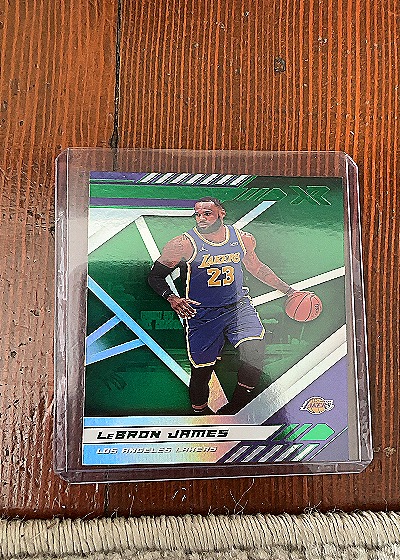 2020 Panini Chronicles #289 LeBron James — front