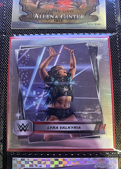 2025 Topps Chrome #135 Lyra Valkyria — front