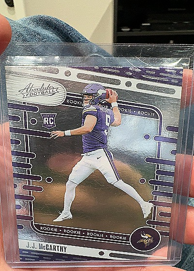 2024 Panini Absolute #110 J.J. McCarthy — front