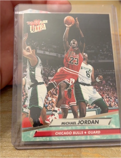 1992-93 Fleer Ultra #27 Michael Jordan — front
