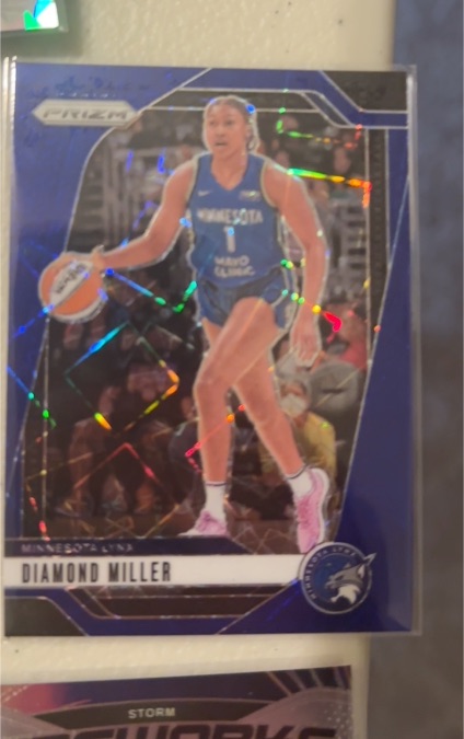 2024 Panini Prizm WNBA #63 Diamond Miller — front
