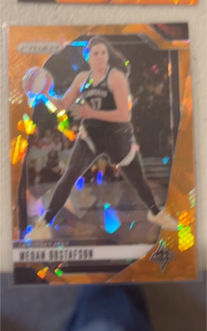 2024 Panini Prizm WNBA #113 Megan Gustafson — front
