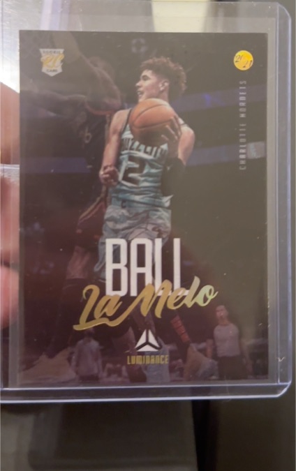 2020-21 Panini Chronicles Luminance #147 LaMelo Ball Rookie — front