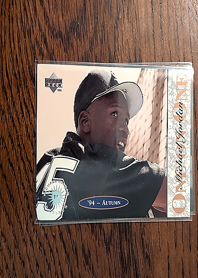 1995 Upper Deck One on One #9 Michael Jordan '94 Autumn — front