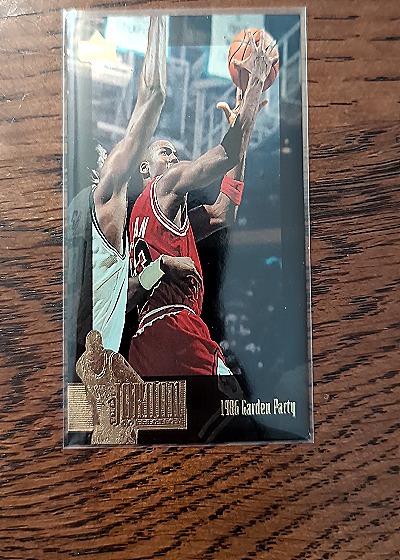 1995-96 Upper Deck Jordan Collection #JC13 Michael Jordan 1986 Garden Party — front