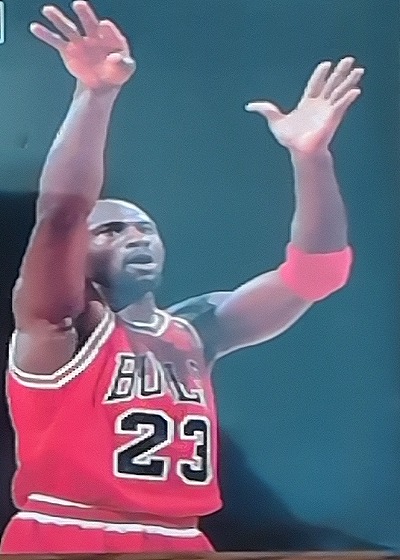 1997 Upper Deck Collector's Choice #389 Michael Jordan — front