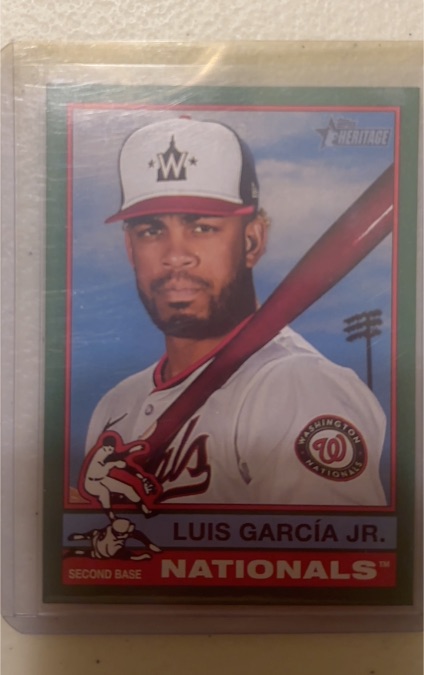 2025 Topps Heritage #239 Luis García Jr. — front