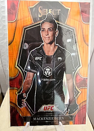 2023 Panini Select #146 Mackenzie Dern — front