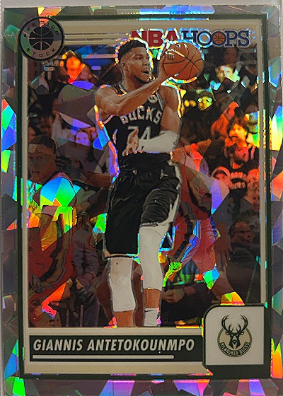 2023 Panini Hoops #23 Giannis Antetokounmpo — front