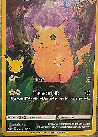 2021 Pokémon #005/025 Pikachu — front