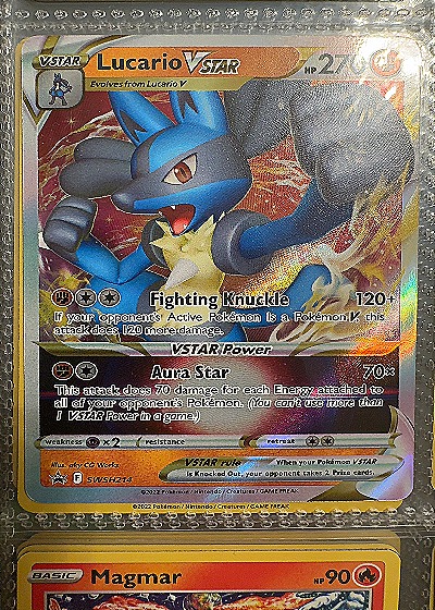 2022 Pokémon #SWSH214 Lucario VSTAR — front