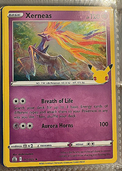2021 Pokémon #012/025 Xerneas — front