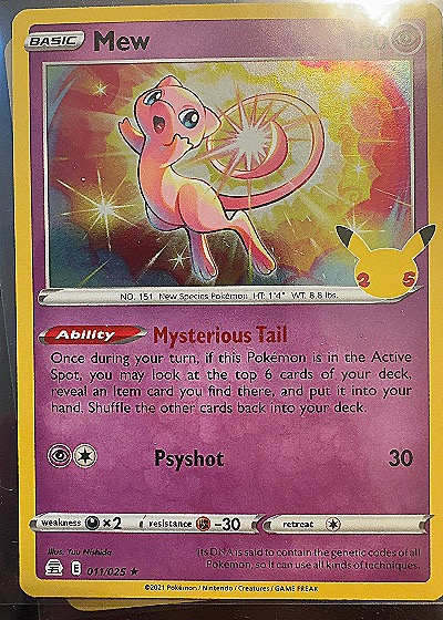 2021 Pokémon #011/025 Mew — front