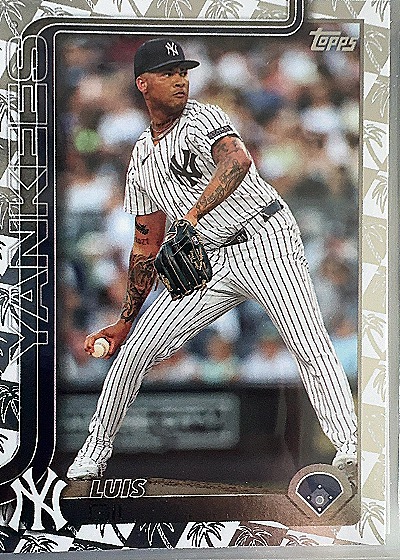 2025 Topps #321 Luis Gil — front