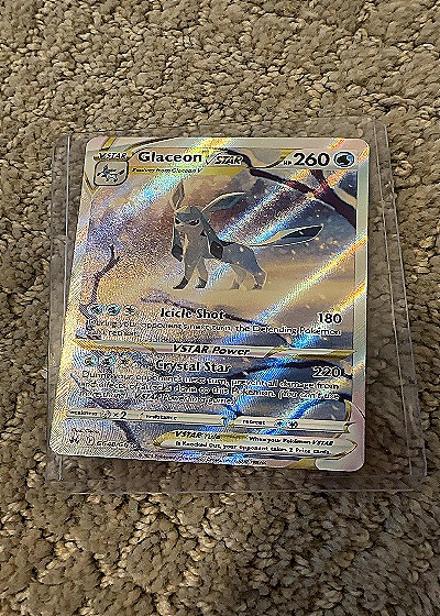 2023 Pokemon #GG40/GG70 Glaceon VSTAR — front