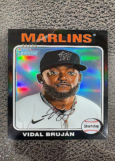 2024 Topps Heritage #703 Vidal Bruján — front