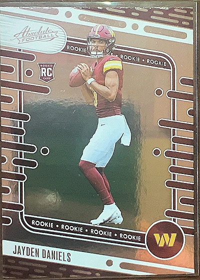 2024 Panini Absolute #102 Jayden Daniels — front