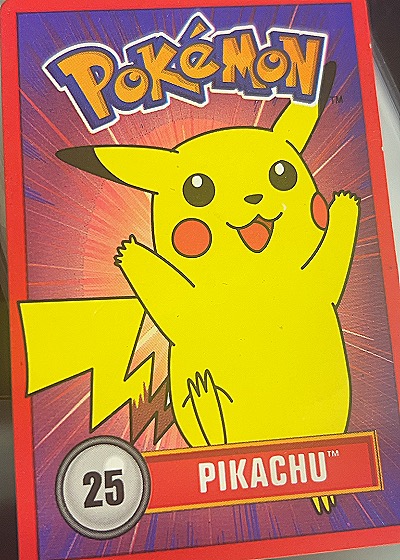 1998 Nintendo #25 Pikachu — front