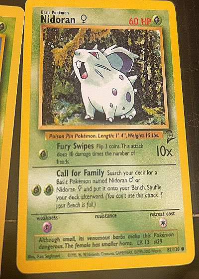 2000 Wizards of the Coast #82/130 Nidoran ♀ — front