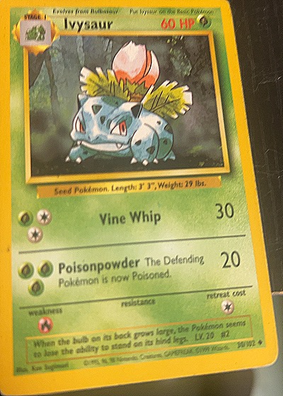 1999 Pokémon #30/102 Ivysaur — front