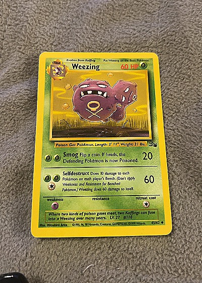 1999 Fossil #45/62 Weezing — front