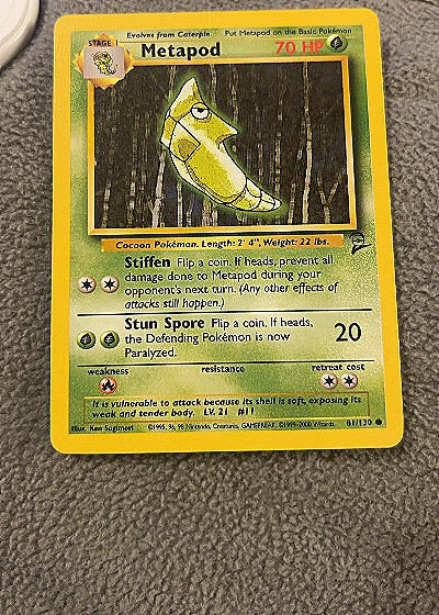 1999 Pokémon #81/130 Metapod — front