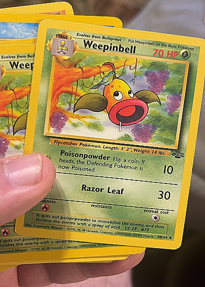 1999 Pokemon #48/64 Weepinbell — front