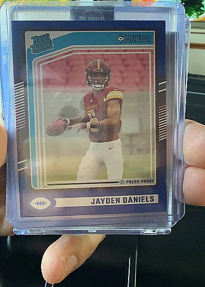 2024 Panini Donruss #389 Jayden Daniels — front