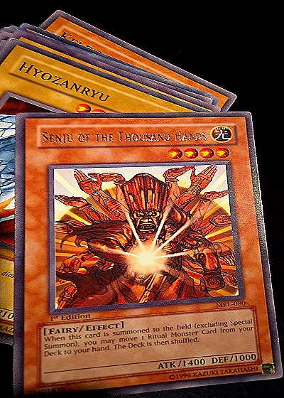 1996 Yu-Gi-Oh! #MRL-080 Senju of the Thousand Hands — front