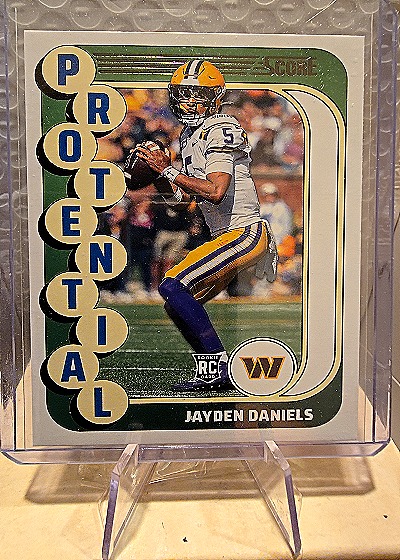 2024 Panini Score #3 Jayden Daniels — front