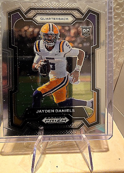 2024 Panini Prizm #108 Jayden Daniels — front