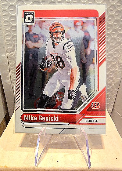 2024 Panini Donruss Optic #42 Mike Gesicki — front