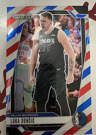 2024 Panini Prizm #89 Luka Dončić — front