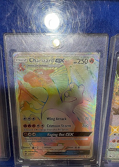 2017 Pokemon #150/147 Charizard — front
