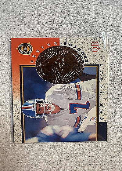1997 Pinnacle Mint #9 John Elway — front