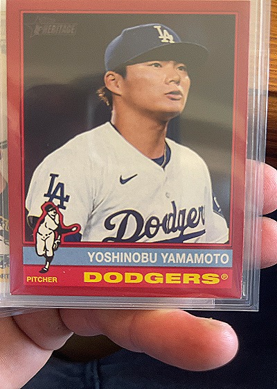 2025 Topps Heritage #172 Yoshinobu Yamamoto — front