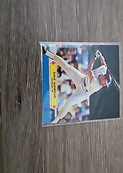 1987 Topps #100 Dave Winfield — front