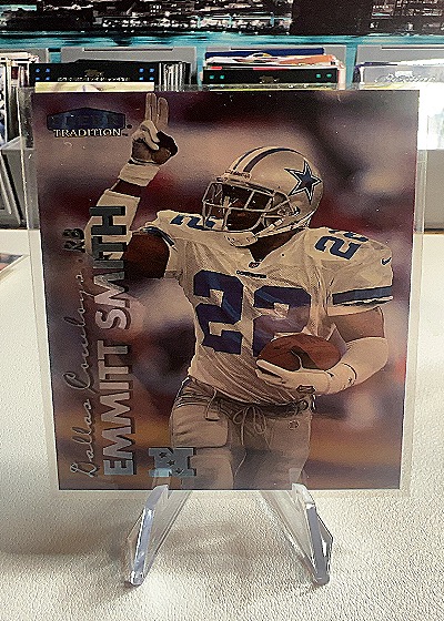 1999 Fleer Tradition #9 Emmitt Smith — front